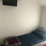 Kris Apartamento *