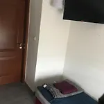 Kris Apartamento