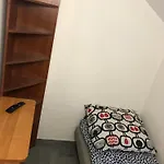 Kris Apartamento